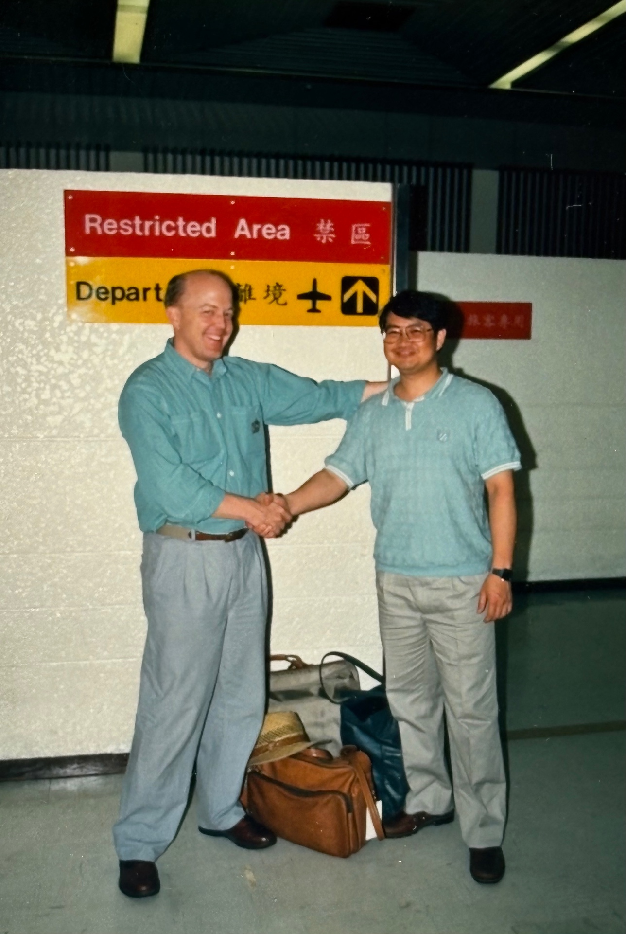 Hong Kong agent Mark Tse with Thomas Lever